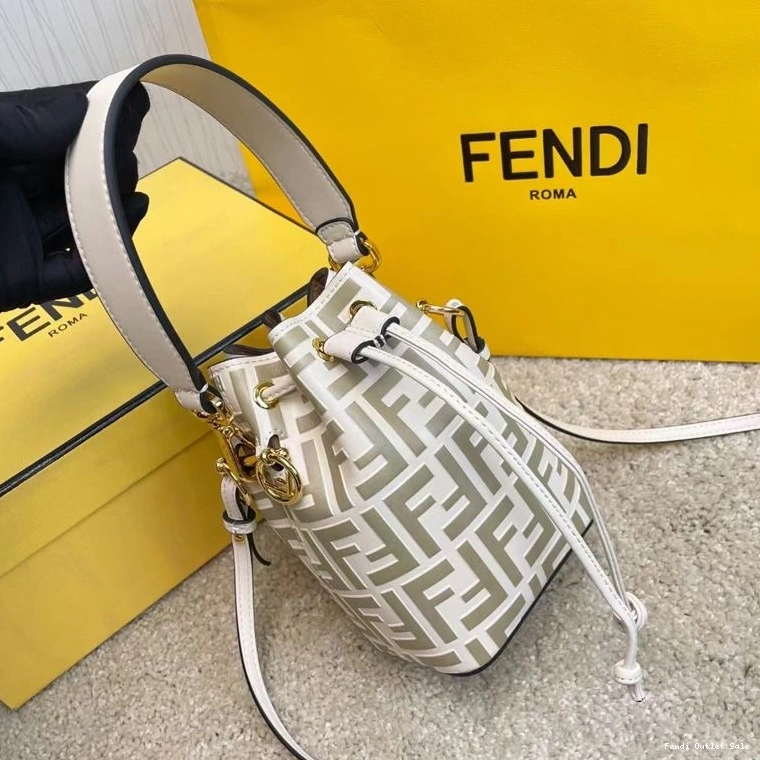 Affordable Leather Motif Calf Bag In Fendi Mon White Bucket Tresor Mini FF 0729